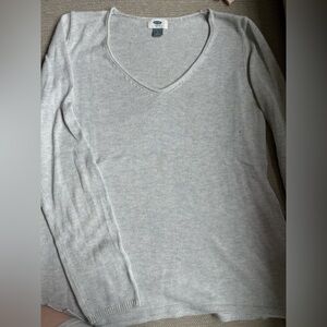 Grey Old Navy Sweater